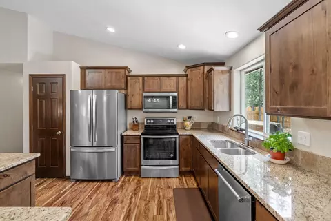 56249 Bufflehead Rd, Bend, OR 97707 photo 10