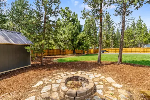 56249 Bufflehead Rd, Bend, OR 97707 photo 30