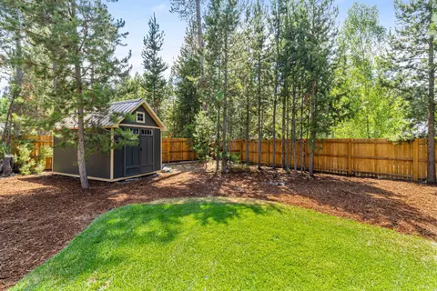 56249 Bufflehead Rd, Bend, OR 97707 photo 29