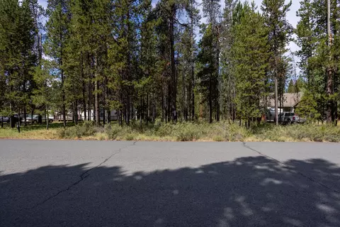 55639 Swan Rd, Bend, OR 97707 photo 4
