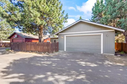 61185 Larkspur Loop, Bend, OR 97702 photo 34