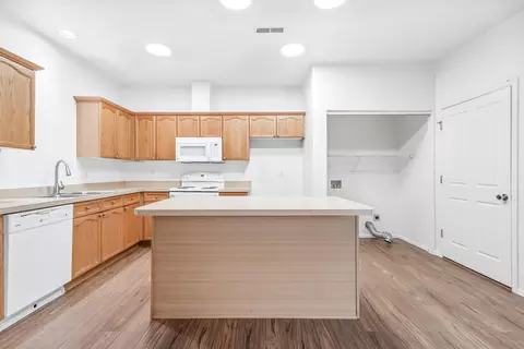 61185 Larkspur Loop, Bend, OR 97702 photo 11