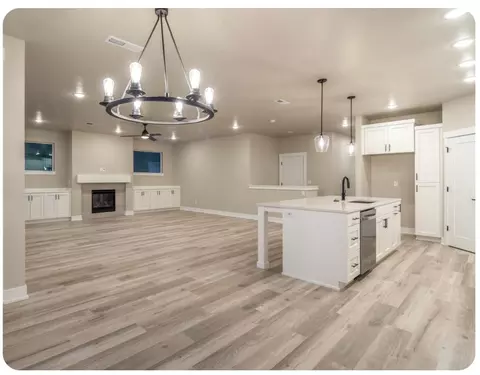 3014 NE Nipper Dr, Bend, OR 97701 photo 3