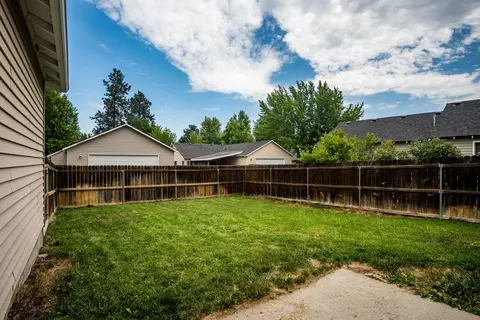 61080 Larkspur Loop, Bend, OR 97702 photo 26