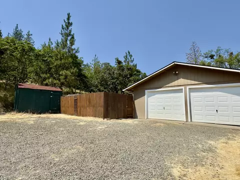 4532 E Antelope Rd, Eagle Point, OR 97524 photo 6