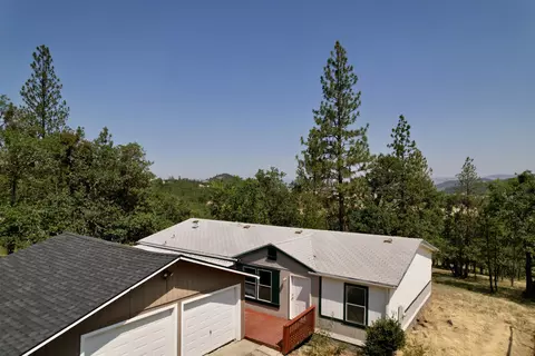 4532 E Antelope Rd, Eagle Point, OR 97524 photo 2