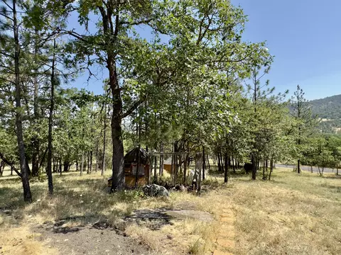 4532 E Antelope Rd, Eagle Point, OR 97524 photo 17