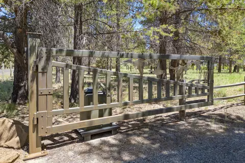 52980 Bridge Dr, La Pine, OR 97739 photo 39