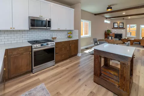 62853 Daniel Rd, Bend, OR 97701 photo 7