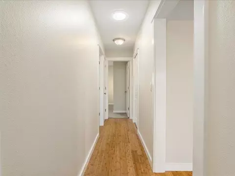 Entry Way - 61113 Echo Hollow Rd, Bend, OR 97702 photo 4 of 4