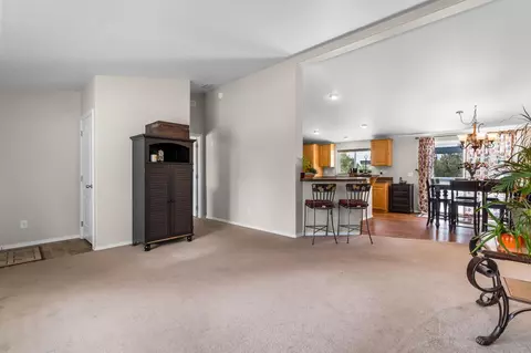 64945 Mcgrath Rd, Bend, OR 97701 photo 8
