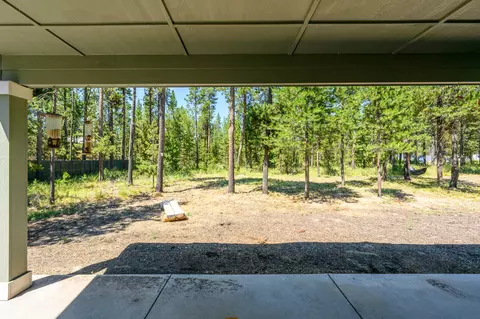 Exterior - 17200 Glendale Rd, Bend, OR 97707 photo 12 of 16