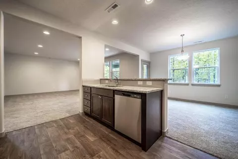 Entry Way - 17200 Glendale Rd, Bend, OR 97707 photo 1 of 3