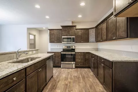 Kitchen - 17200 Glendale Rd, Bend, OR 97707 photo 1 of 2