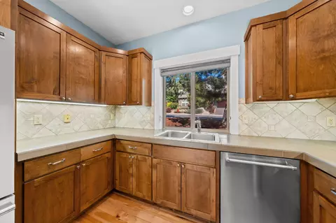 61489 Linton Loop, Bend, OR 97702 photo 14