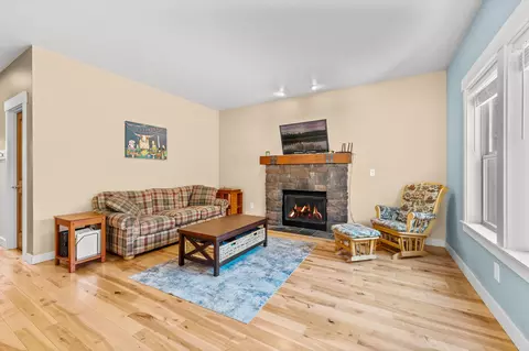 61489 Linton Loop, Bend, OR 97702 photo 4