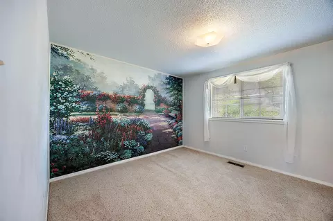 160 Centennial Cir, Central Point, OR 97502 photo 20