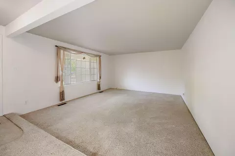 160 Centennial Cir, Central Point, OR 97502 photo 11