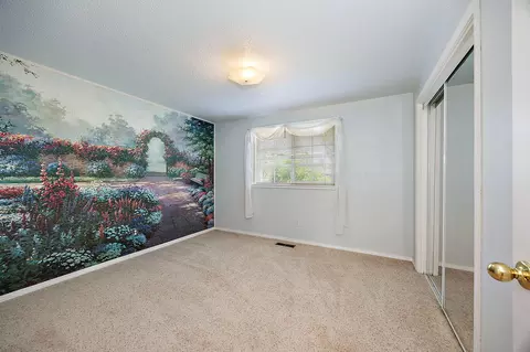 160 Centennial Cir, Central Point, OR 97502 photo 19