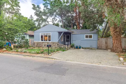 1743 Homes Ave, Ashland, OR 97520