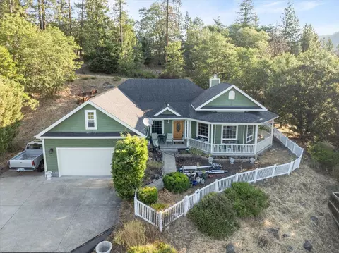 424 Cleveland St, Shady Cove, OR 97539 photo 24