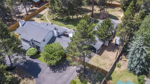 View/Area - 56699 Lunar Dr, Bend, OR 97707 photo 1 of 3
