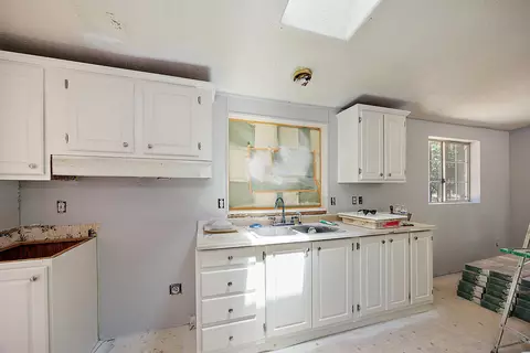 1082 Marcy Loop Rd, Grants Pass, OR 97527 photo 5