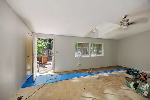1082 Marcy Loop Rd, Grants Pass, OR 97527 photo 3