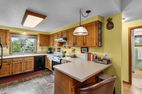 64510 Sylvan Loop, Bend, OR 97701 photo 8