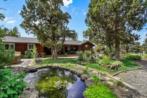 64510 Sylvan Loop, Bend, OR 97701 photo 16