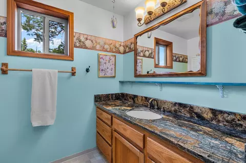 64510 Sylvan Loop, Bend, OR 97701 photo 13