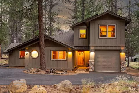 57404 Quartz Mountain Ln, Sunriver, OR 97707