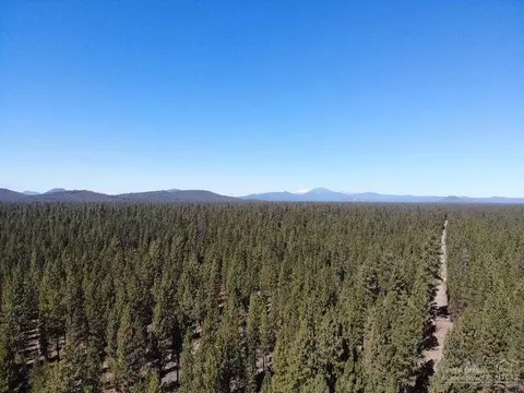51608 Pine Loop Dr, La Pine, OR 97739 photo 31
