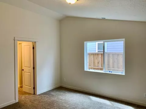 51350 Apache Tears Ct, La Pine, OR 97739 photo 12