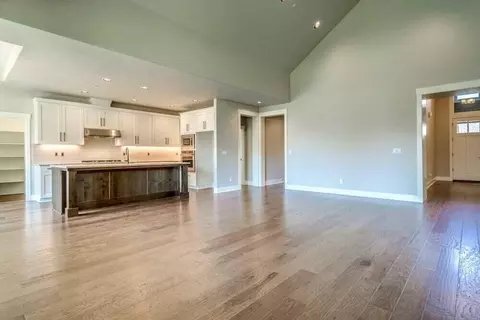 3746 NE Suchy St, Bend, OR 97701 photo 11