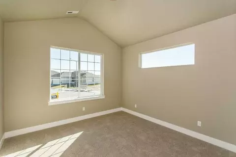 3746 NE Suchy St, Bend, OR 97701 photo 26