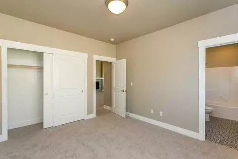 3746 NE Suchy St, Bend, OR 97701 photo 20