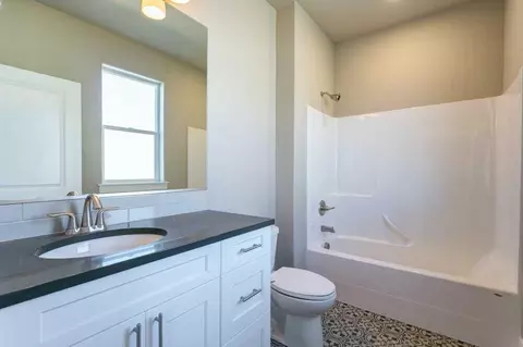 3746 NE Suchy St, Bend, OR 97701 photo 21