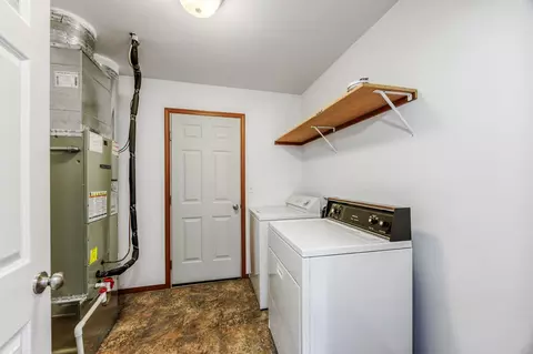 6807 Pinehurst St, Central Point, OR 97502 photo 26