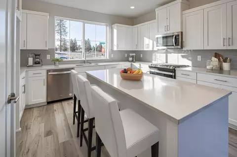 3103 NE Rock Ledge Ave, Bend, OR 97701 photo 4