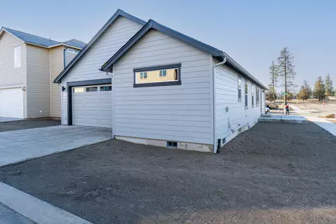 3103 NE Rock Ledge Ave, Bend, OR 97701 photo 21