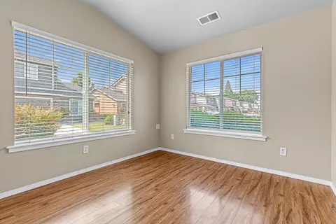 314 Live Oak Loop, Central Point, OR 97502 photo 23