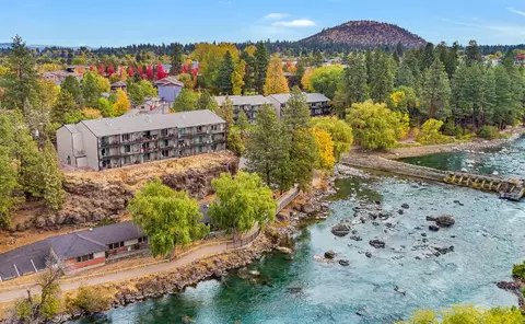 1565 NW Wall St #220-221, Bend, OR 97703