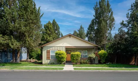 20622 Hummingbird Ln, Bend, OR 97702