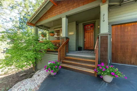 Exterior - 210 NW Skyliner Summit Loop, Bend, OR 97703 photo 5 of 15
