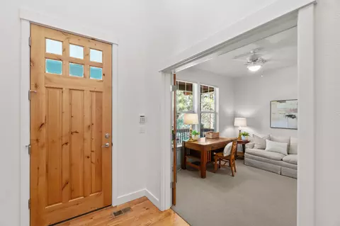 Entry Way - 210 NW Skyliner Summit Loop, Bend, OR 97703 photo 3 of 4