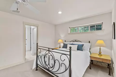 Bedroom - 210 NW Skyliner Summit Loop, Bend, OR 97703 photo 4 of 5