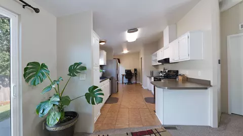 27 Bridgeport Dr, Eagle Point, OR 97524 photo 14