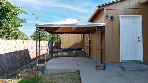 27 Bridgeport Dr, Eagle Point, OR 97524 photo 34