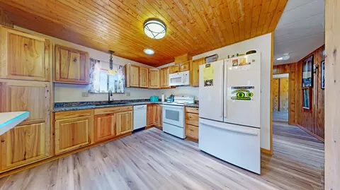 65435 78th St, Bend, OR 97703 photo 4